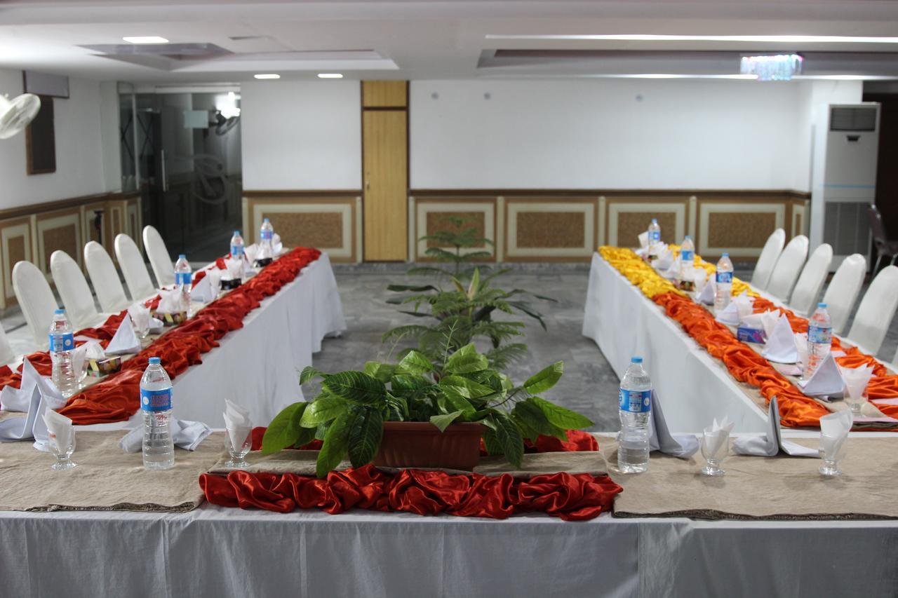 Tourist Inn Hotel Lahore Exteriér fotografie