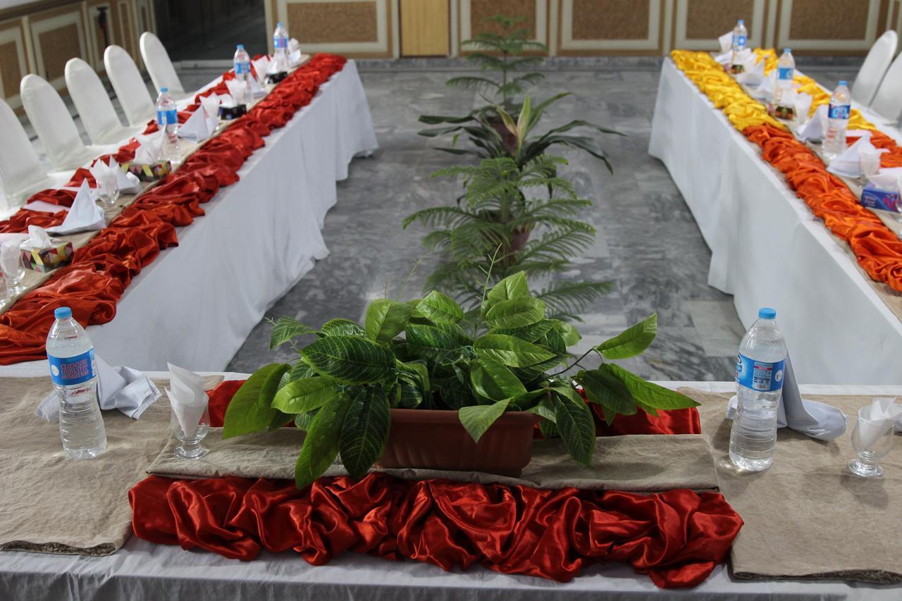 Tourist Inn Hotel Lahore Exteriér fotografie