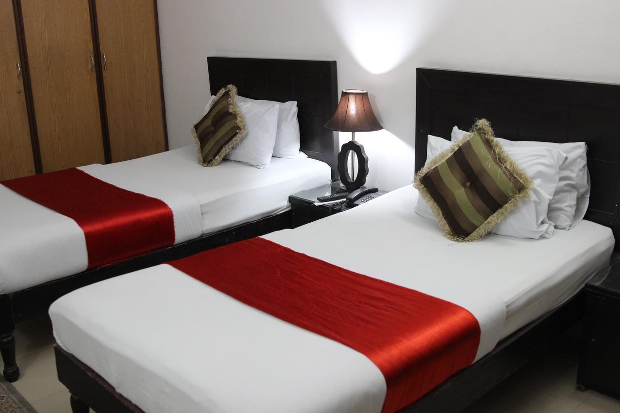 Tourist Inn Hotel Lahore Exteriér fotografie