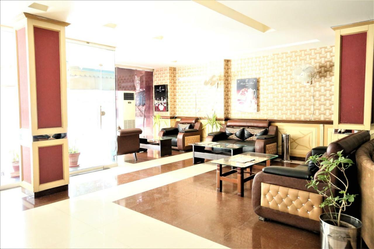 Tourist Inn Hotel Lahore Exteriér fotografie